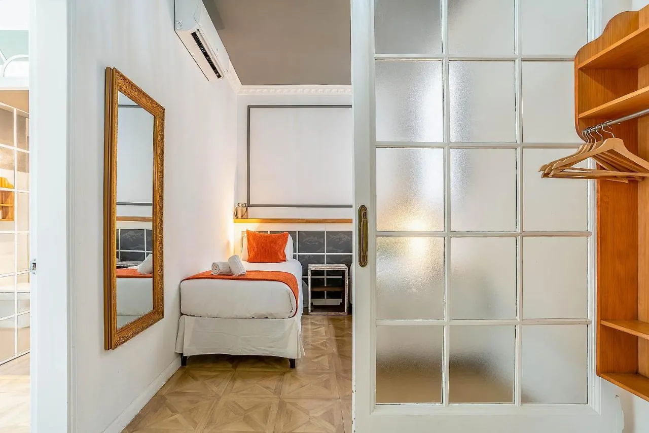 Aparthotel Casa Gracia Apartments Barcelona