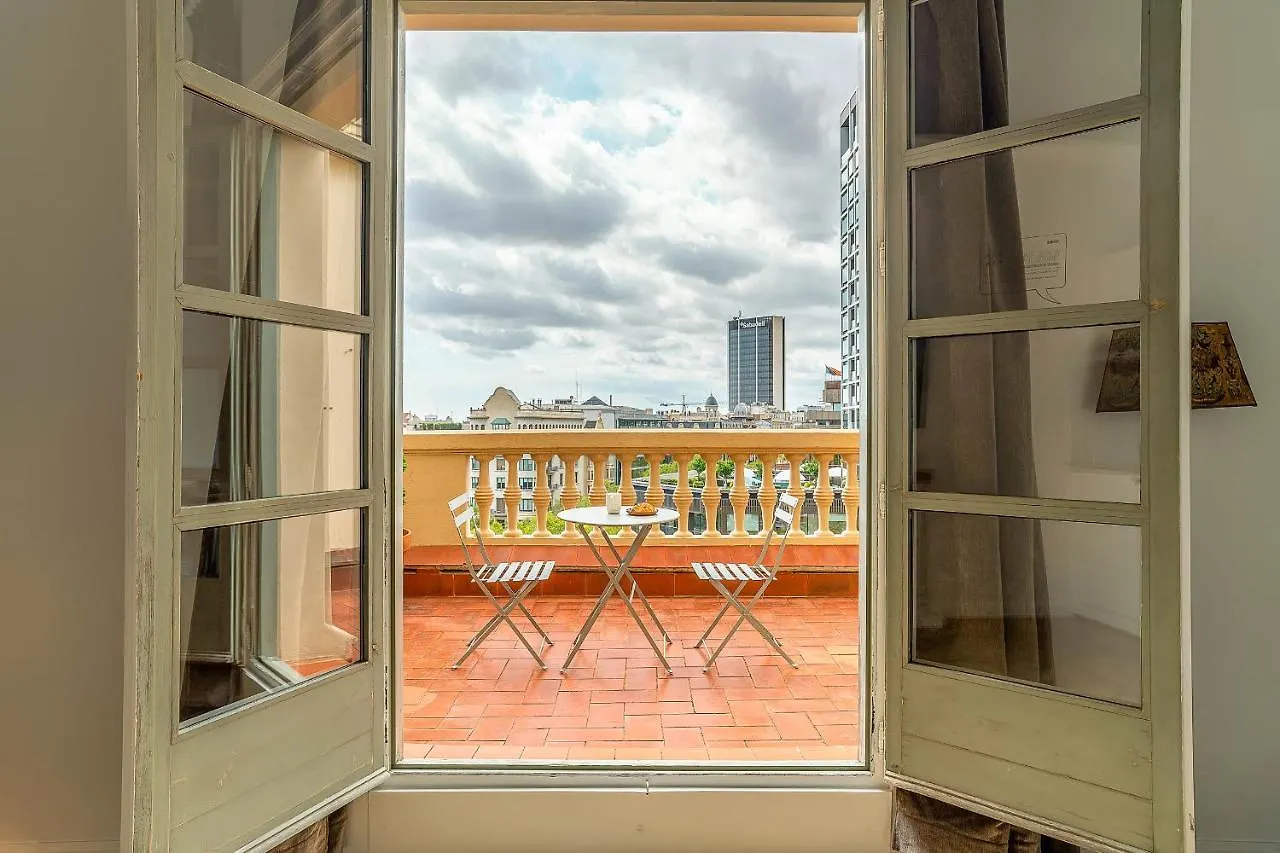 Casa Gracia Apartments contacts