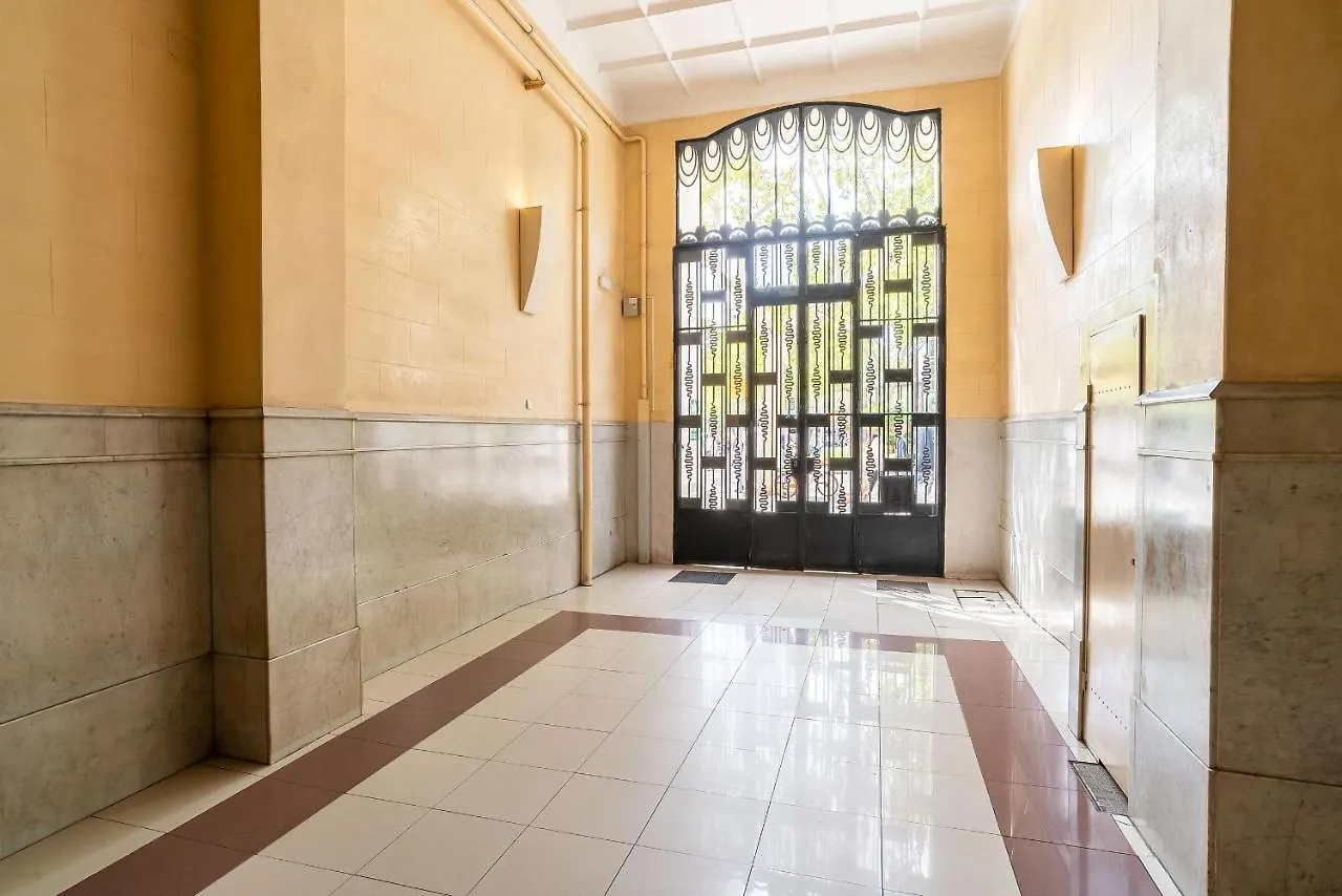 Aparthotel Casa Gracia Apartments Barcelona
